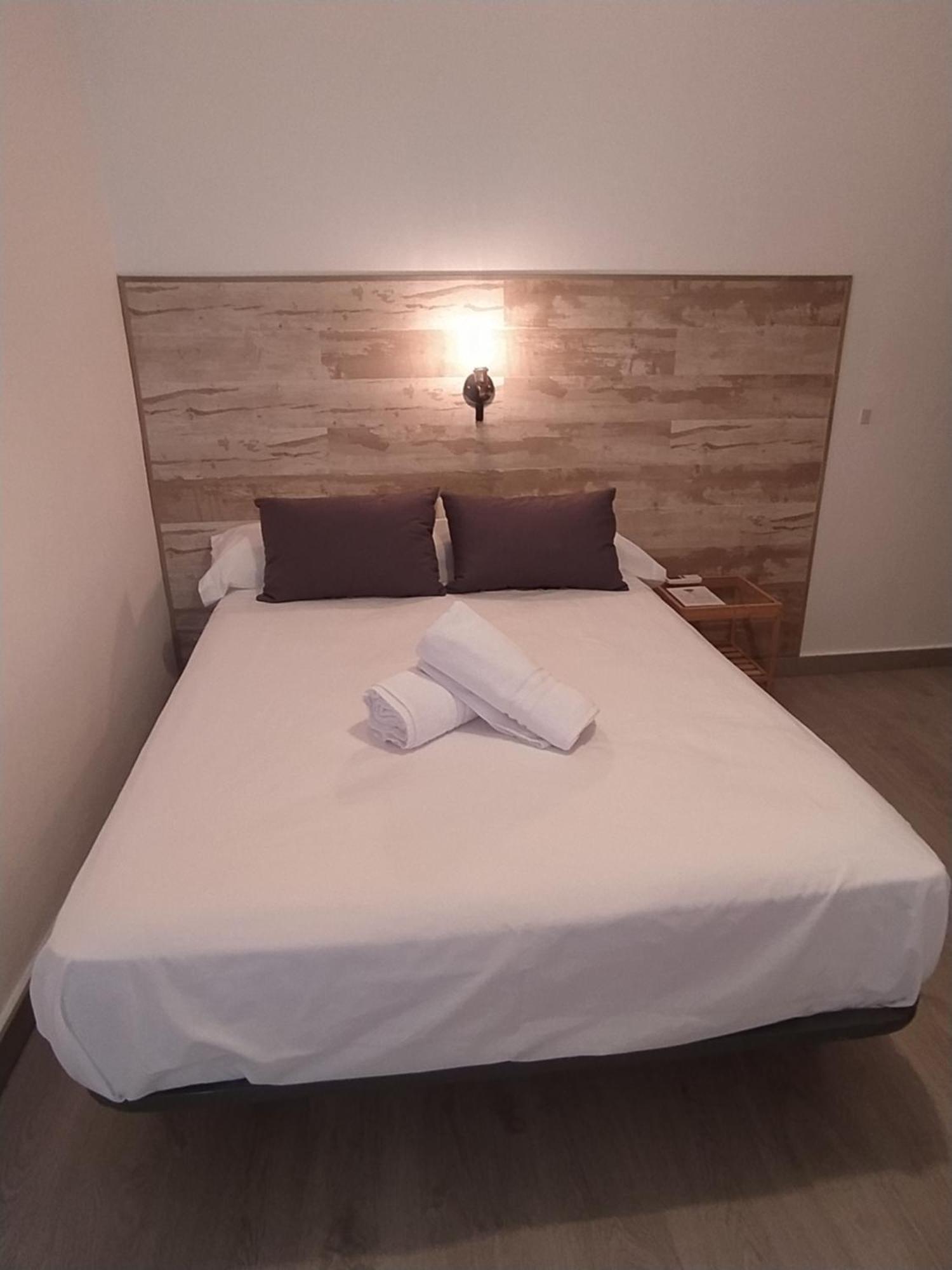Hostal El Pinar モンテコルト エクステリア 写真
