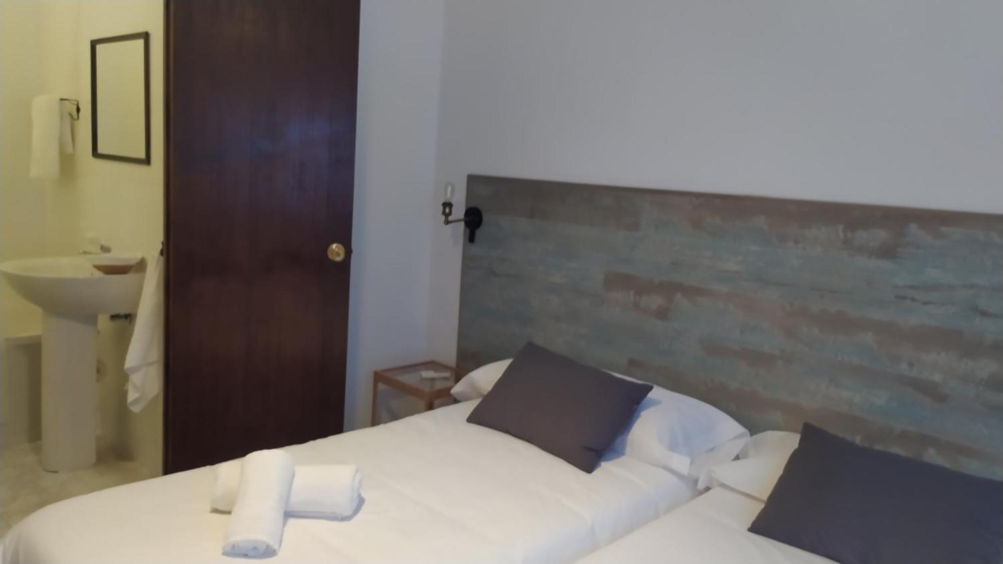 Hostal El Pinar モンテコルト エクステリア 写真